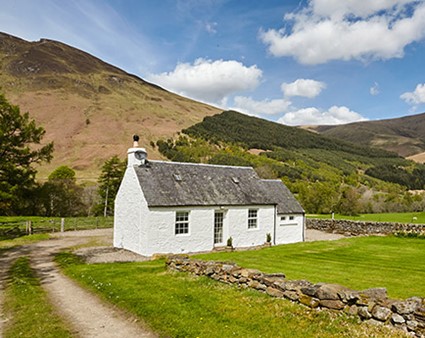 Balmenoch Cottage, Glen Lyon