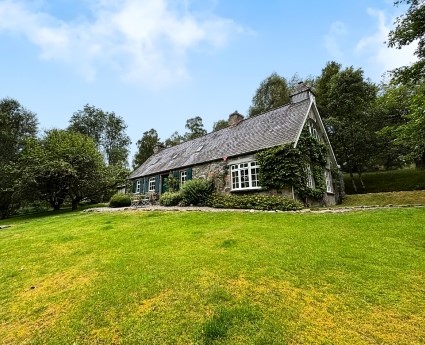 Knockanbuie Cottage Knockanbuie Cottage