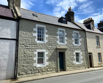Clunie House, Banff