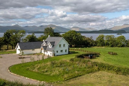 Claddochside