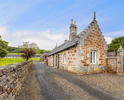 Kennels Cottage at Dunrobin