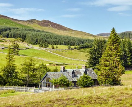 Dalnavaid Cottage near Pitlochry