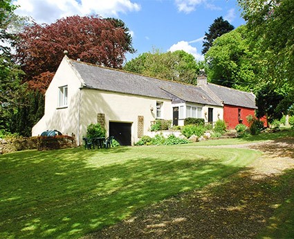 Moorcroft Cottage, Near Banff