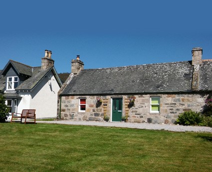 Tigh Na Tri Cottage