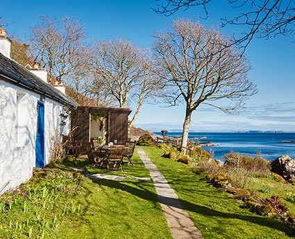 PIer Cottage Carsaig